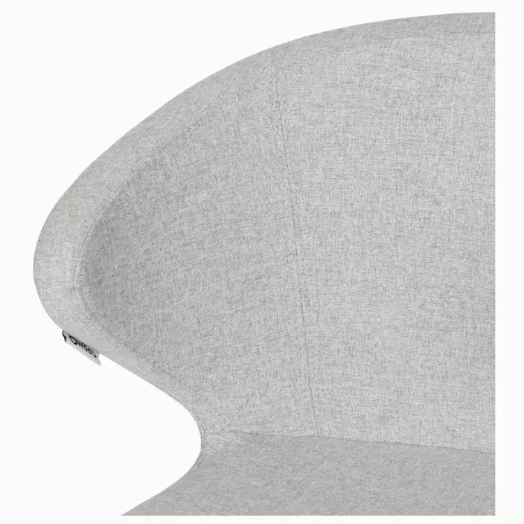 Офисное кресло Rolf