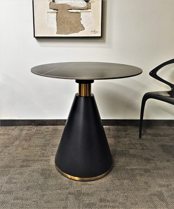 Стол черный Piza