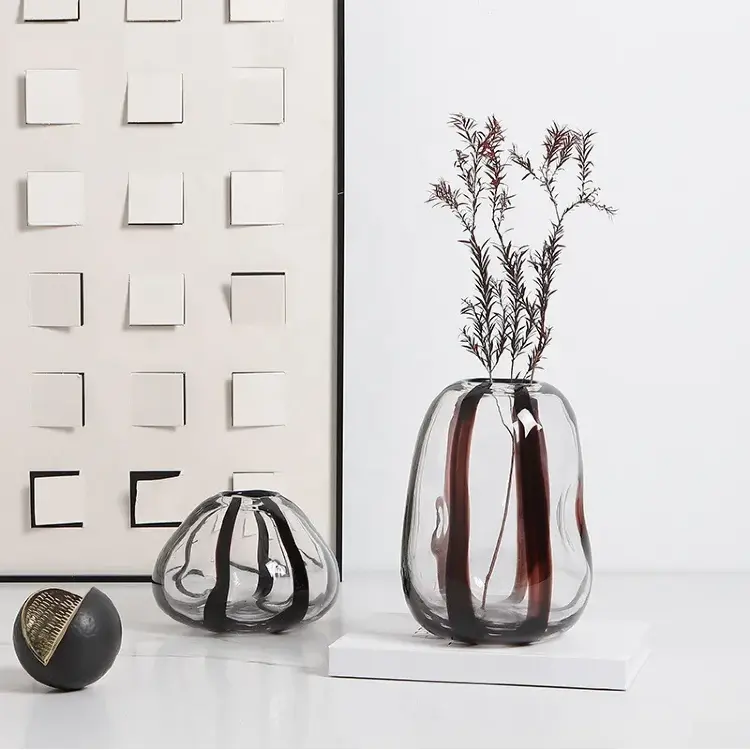 Ваза Black strip vase
