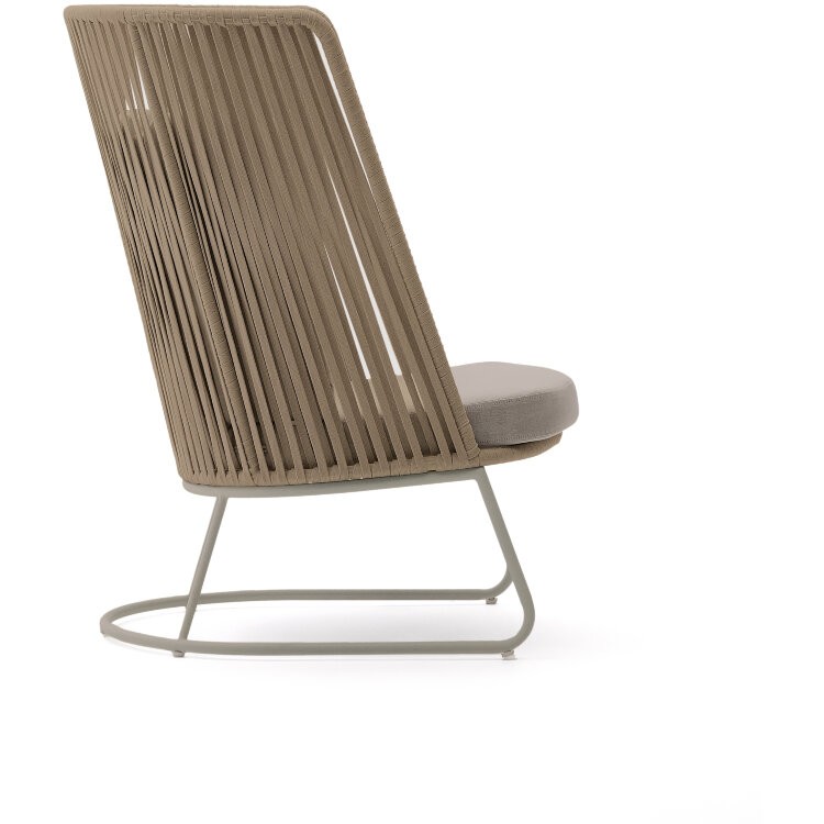 Уличное кресло Saconca с высокой спинкой из бежевой веревки и стали