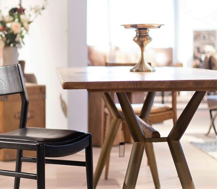 Стол RI010 Brass metal base & Light Grey Ash