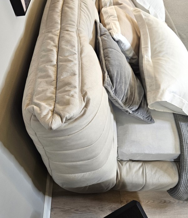 Двуспальная кровать RBD029 New Vintage Ivory leather