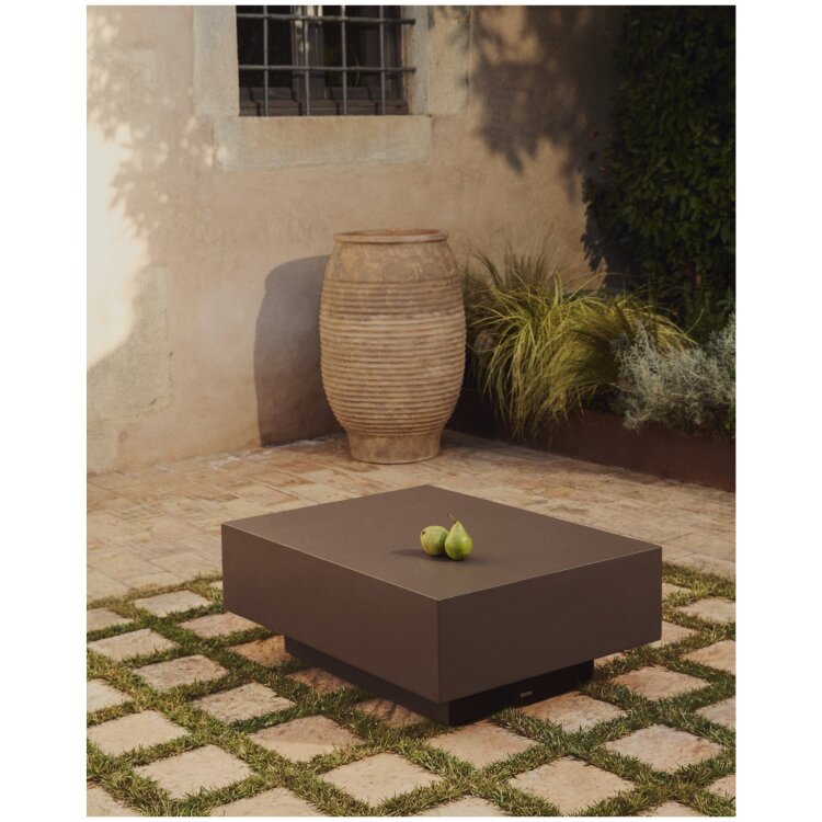Уличный столик Rustella из коричневого бетона, 60 x 60 см