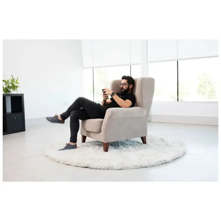 Кресло Oscar на деревянных ножках