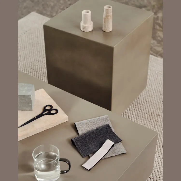 Rustella Приставной столик из цемента 35 x 35 см
