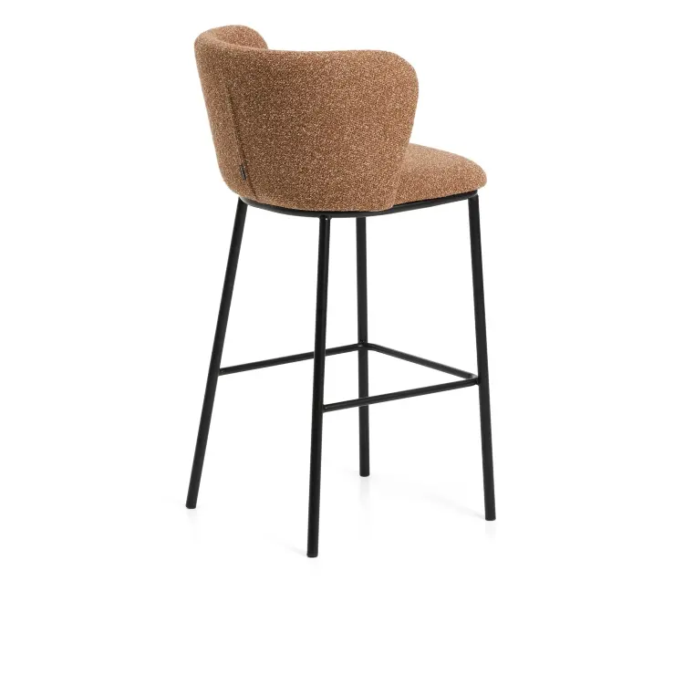 Барный стул Ciselia из терракотового шенилла с ножками из черной стали