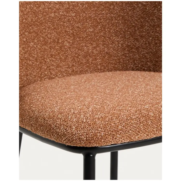 Барный стул Ciselia из терракотового шенилла с ножками из черной стали