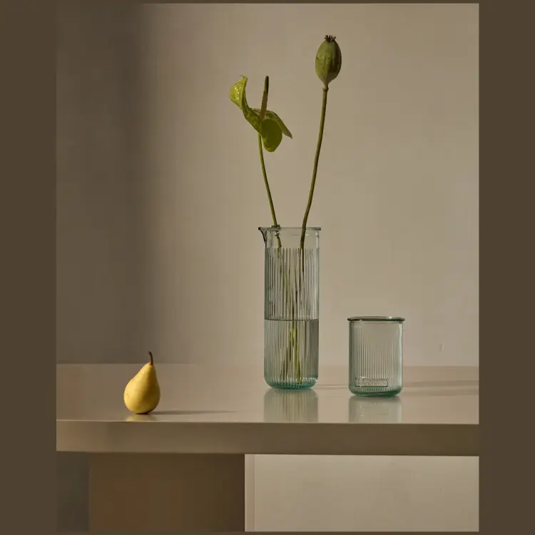 Ваза маленькая Milma из переработанного прозрачного стекла