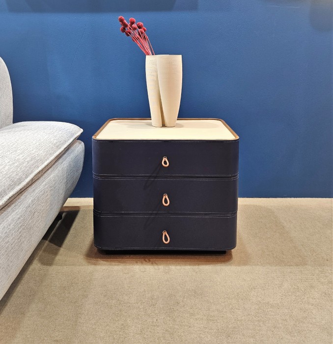 Тумба прикроватная KILMANROCK