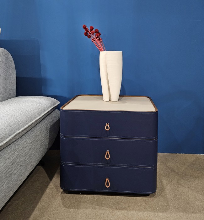 Тумба прикроватная KILMANROCK