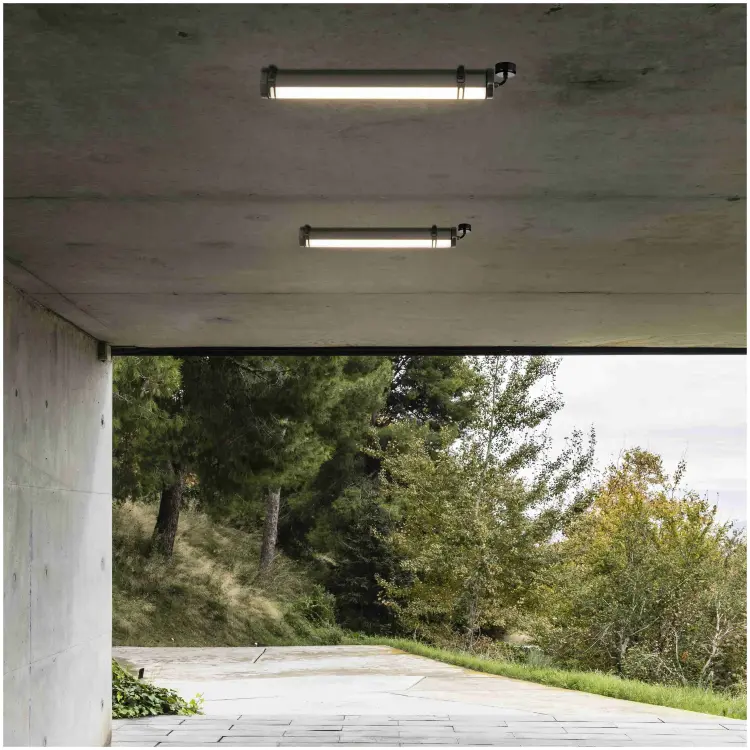 Уличный настенный светильник Scuba черный 20W 3000K