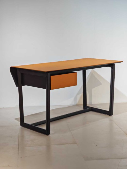 Стол письменный Fred