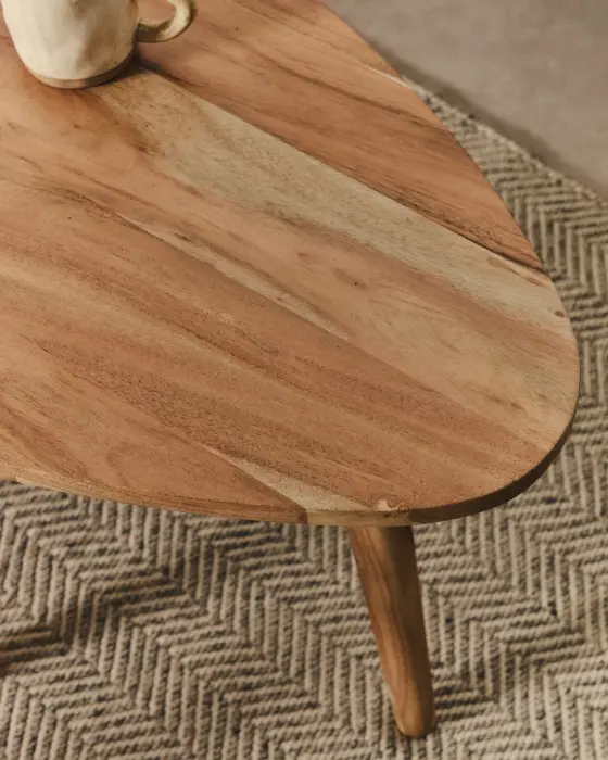 Журнальный столик Duvani из массива акации с выбеленной отделкой Ø110 x 60