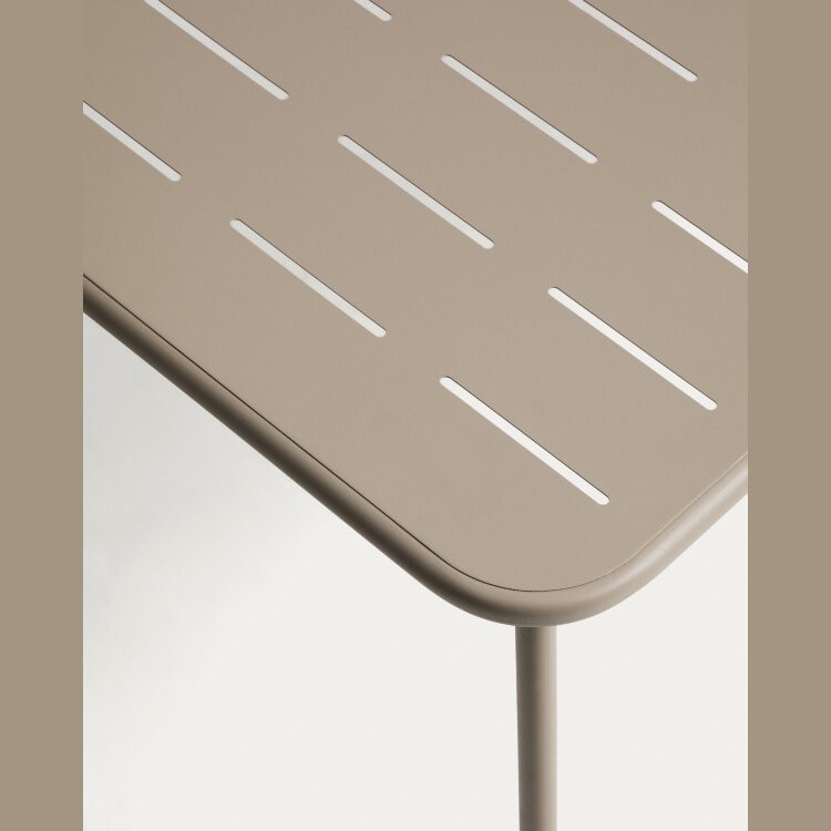 Уличный стол Zivia из оцинкованной стали бежевого цвета, 90 x 50 см