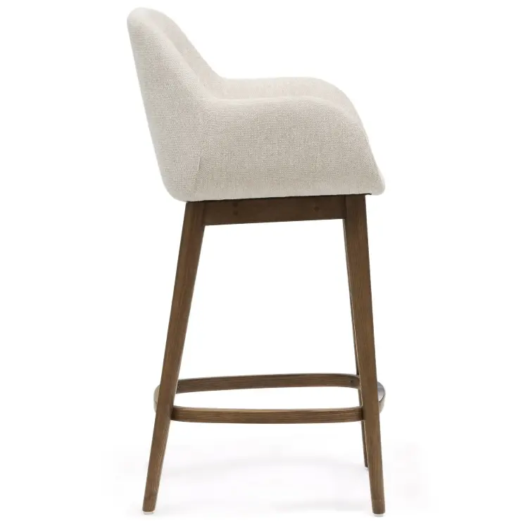 Полубарный стул Konna бежевого цвета с ножками из массива ясеня в темной отделке, 65 см