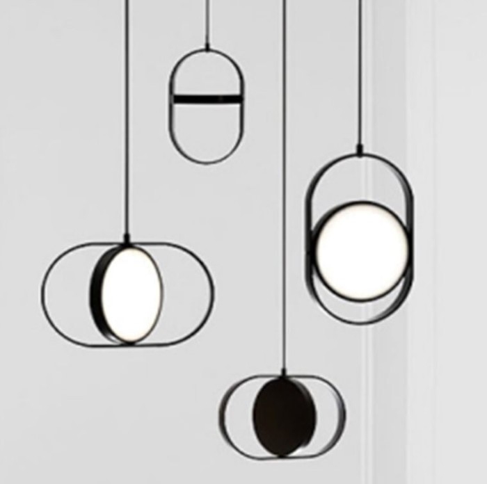 Люстра KUU Horizontal XS