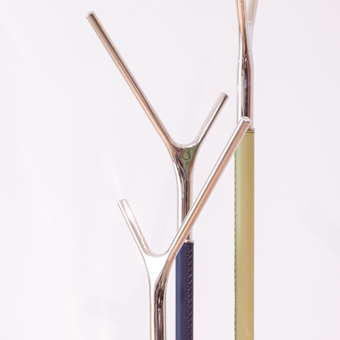 Вешалка напольная дизайнерская Frost