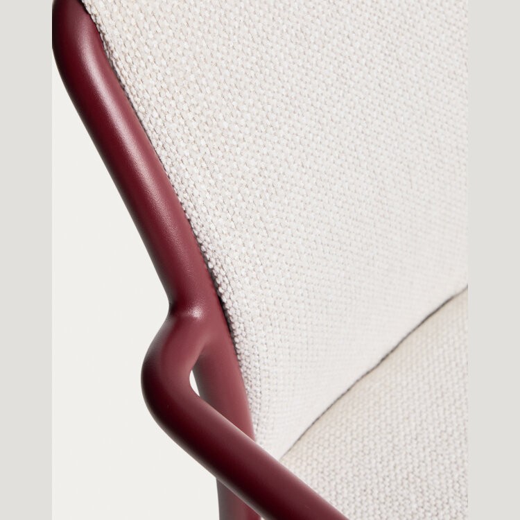 Уличный стул Linosa из бордового алюминия с бежевой подушкой