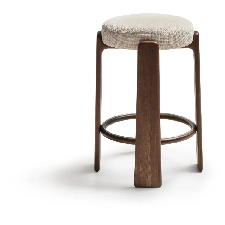 Granite Барный табурет из бежевого шенилла и массива ясеня в отделке орех 75 см