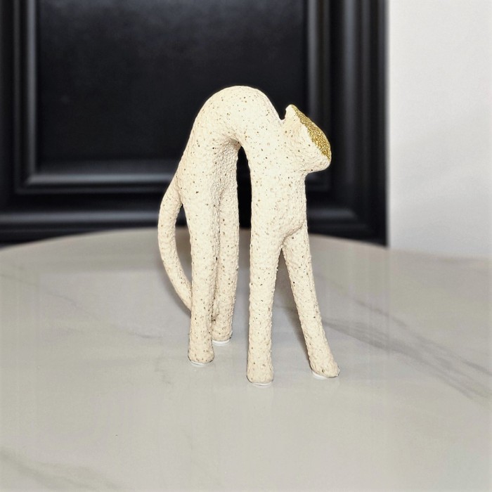 Статуэтка Golden face cat A