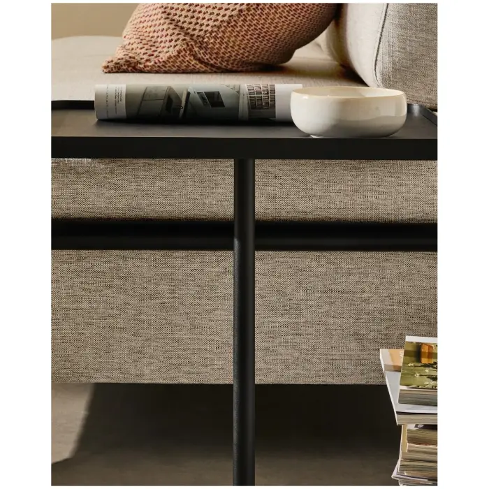 2-местный диван Compo серо-бежевого цвета с большим журнальным столиком и чёрным каркасом