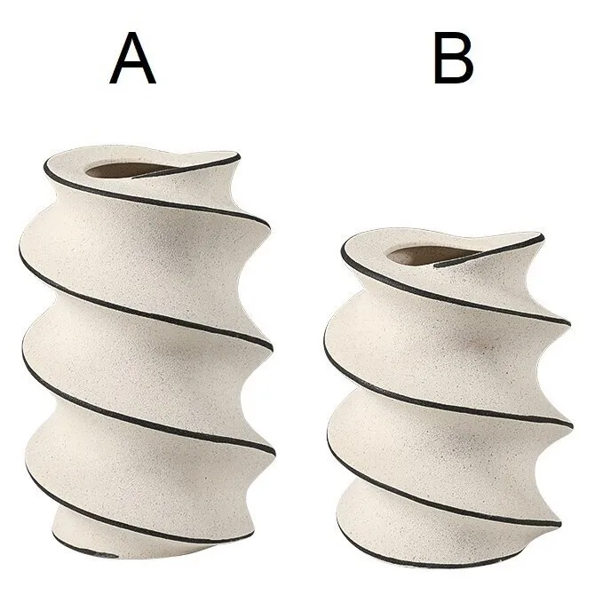 Ваза Hand Drawn Spiral Vase A