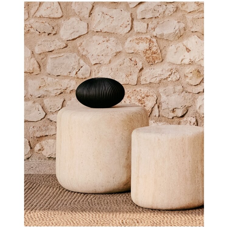 Цементный столик Drasi с отделкой под травертин Ø60 см