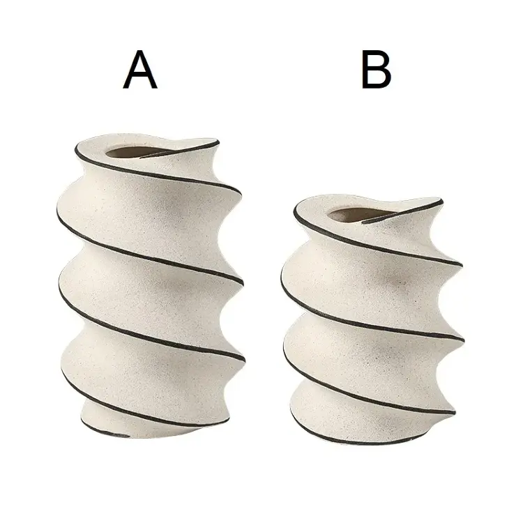 Ваза Hand Drawn Spiral Vase B