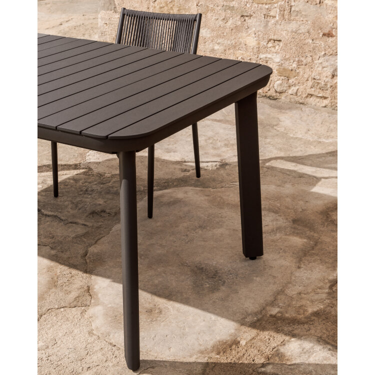 Раздвижной уличный стол Izola из алюминия с графитовой отделкой, 185 (235) x 100 см