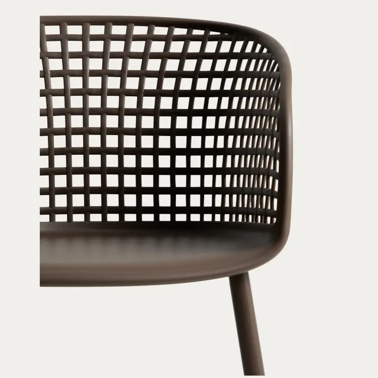 Уличный стул Tenaro из коричневого пластика и стали