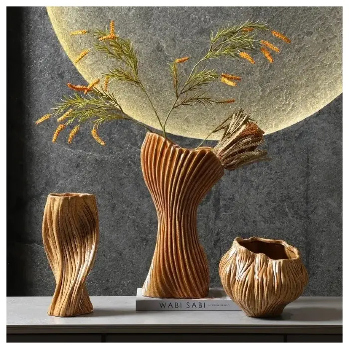 Ваза Elegant vase A