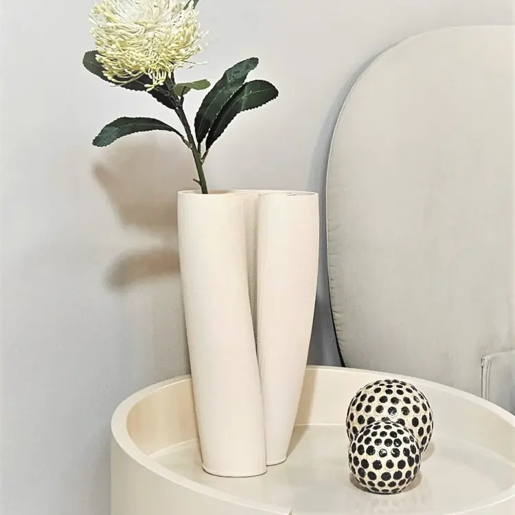 Ваза Threaded Rotating Vase A
