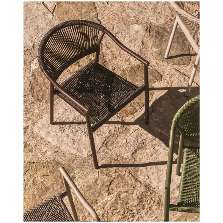 Уличный стул Livadia из коричневого алюминия и веревки