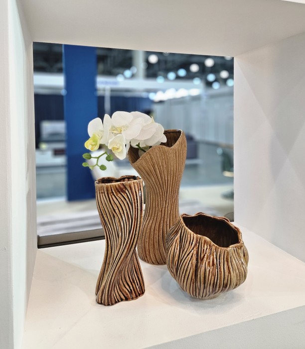 Ваза Elegant vase B