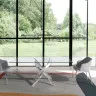 Стол обеденный прямоугольный F2133 /1061 стекло 150x95 с ножками из нержавеющей стали