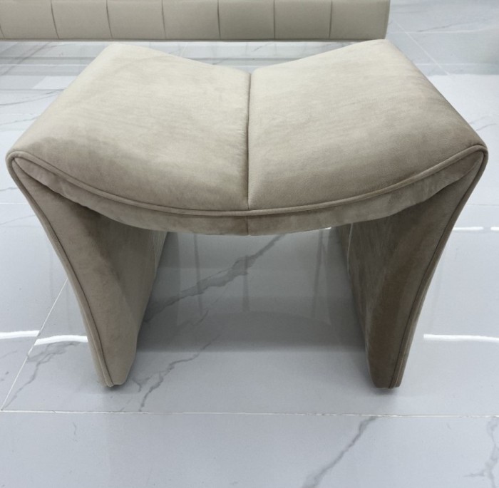 Кресло с оттоманкой Hirundo