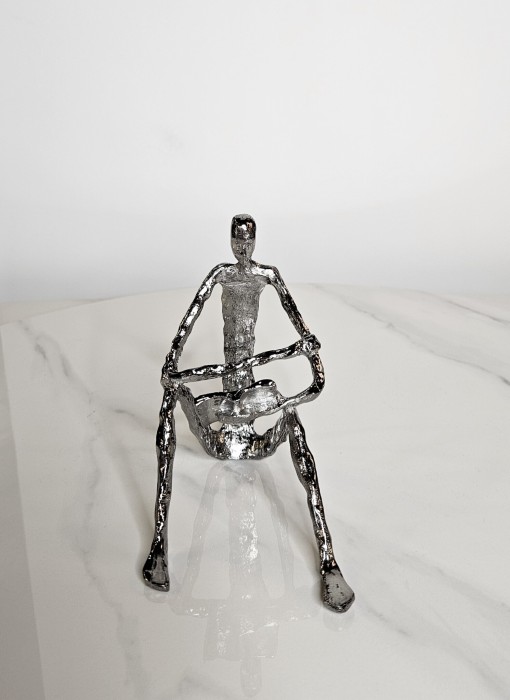 Статуэтка Reading Man