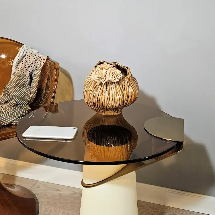 Ваза Elegant vase C