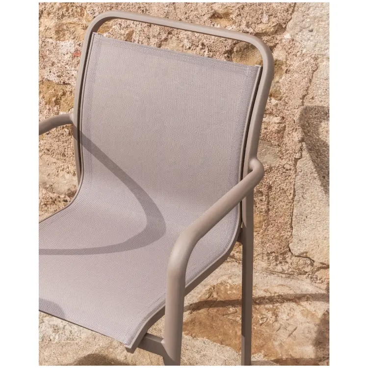 Уличный стул Luri из алюминия цвета таупе и бежевого текстиля