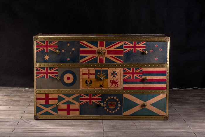 Комод Union Jack Sirius Jet