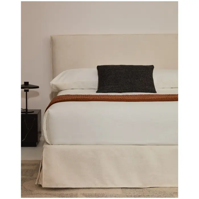 Кровать Jaira из белого шенилла со съемным чехлом для матраса 160x200 см