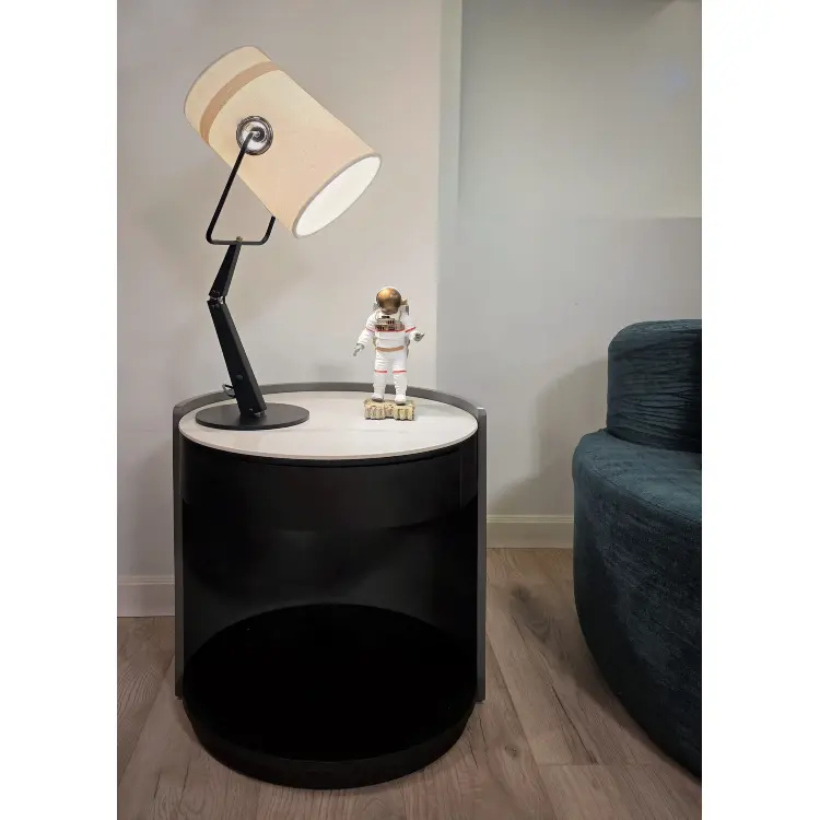 Статуэтка Astronaut man