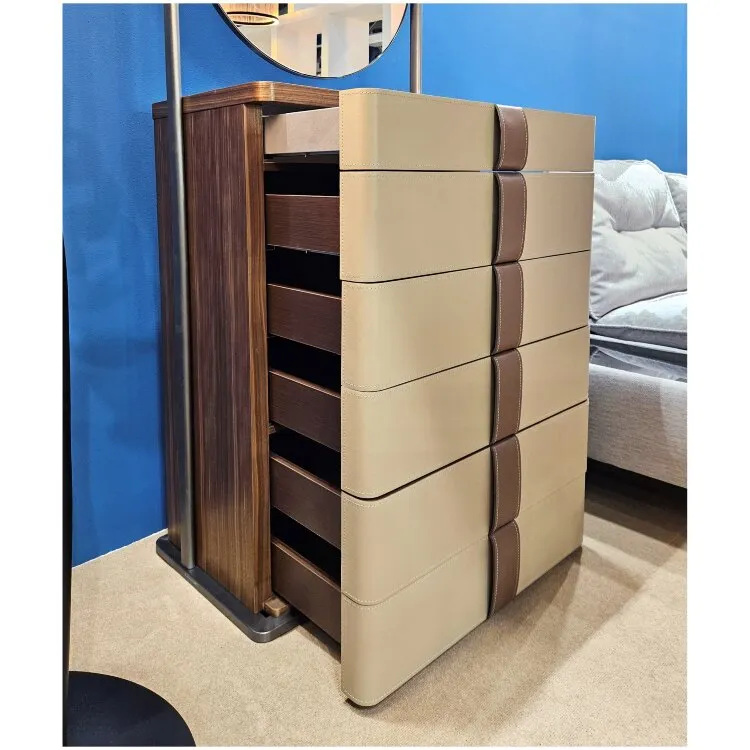 Комод с зеркалом Yang Chest of Drawers