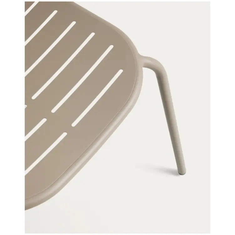 Уличный стул Brai из оцинкованной стали бежевого цвета