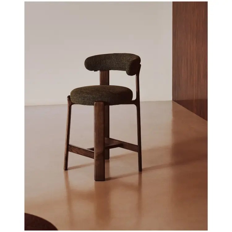 Полубарный стул Granite из зеленого шенилла и ясеня с отделкой орех 65 см