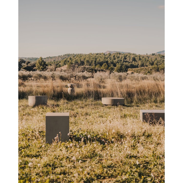 Garbet Круглый приставной столик из цемента Ø 32 см