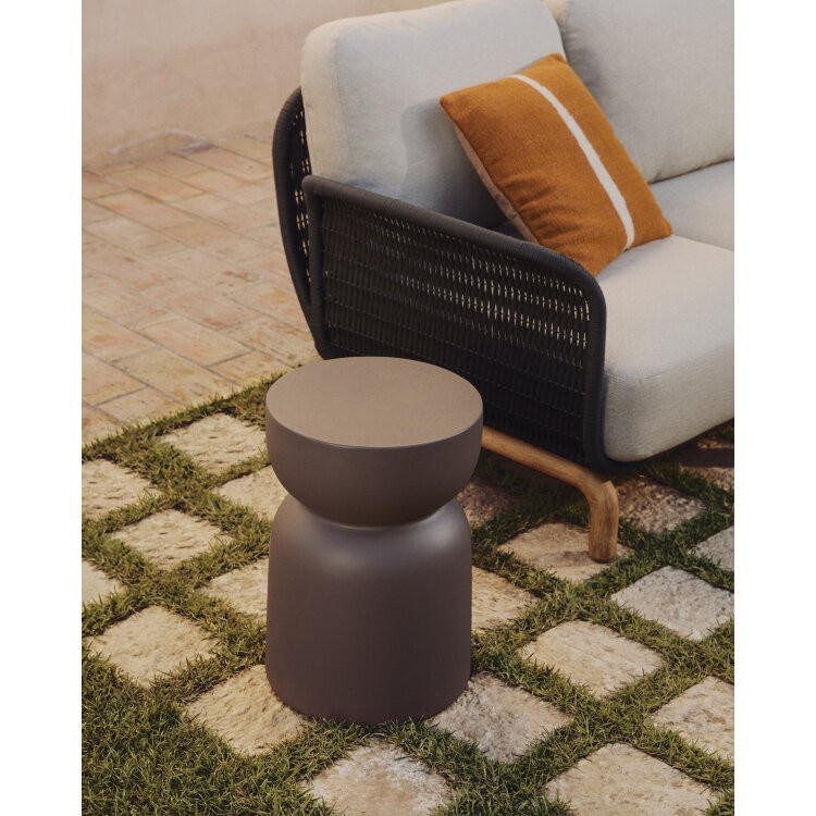 Уличный столик Garbet из коричневого бетона, диаметр 30 см