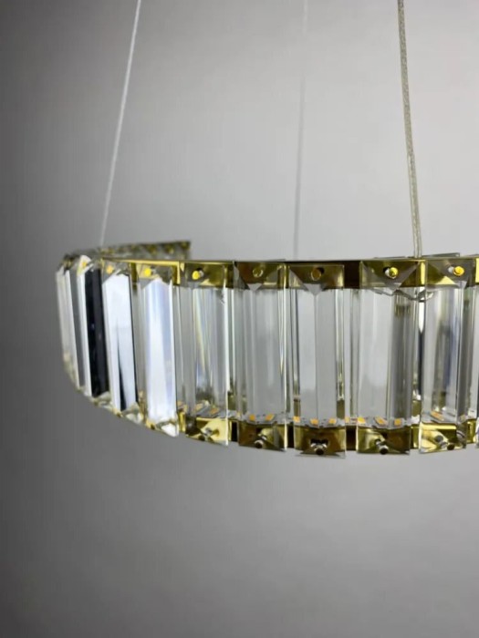 Люстра Vesta U-Turn D100