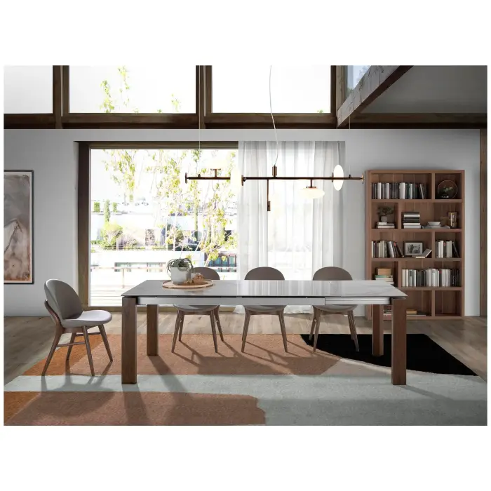 Стул CH19058/4107 с обивкой из экокожи и каркасом из массива ясеня