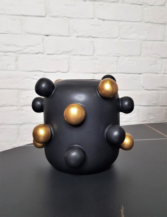 Ваза Black little golden balls vase